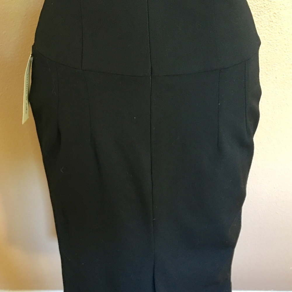 Skirt - Picture 4 of 4